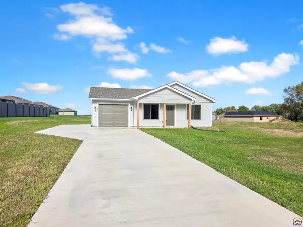 732 W North ST, Carbondale, KS 66414