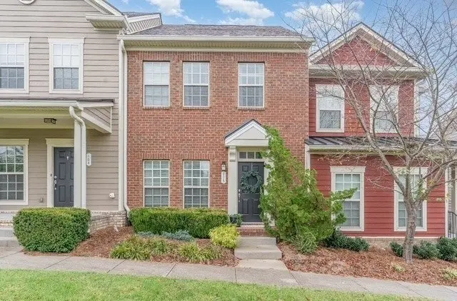 106 Skylark Aly, Nolensville, TN 37135