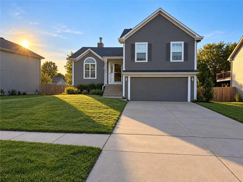 601 N Winwood ST, Gardner, KS 66030