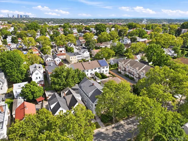 525 S 11th AVE #3, Mount Vernon, NY 10550