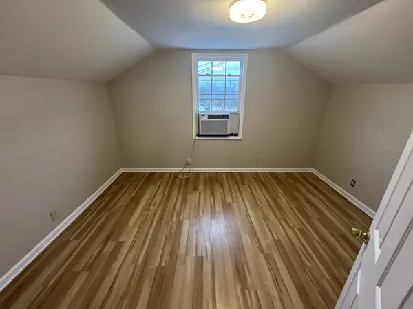 835 Bridge Ave #B, Murfreesboro, TN 37129