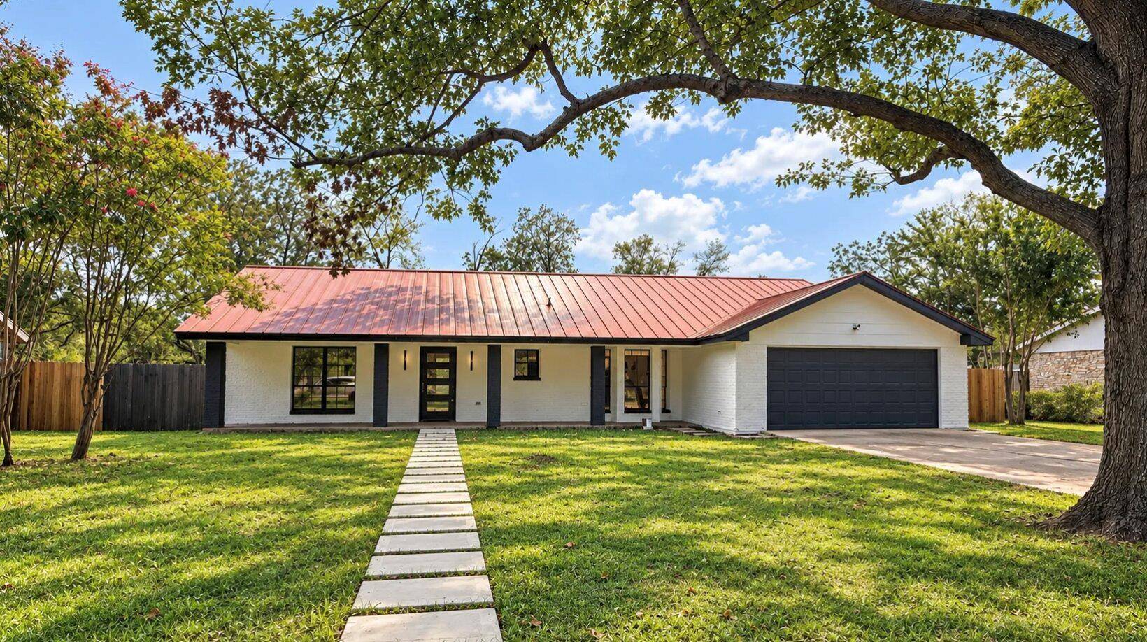 9009 Comburg DR, Austin, TX 78748