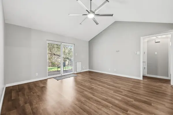 904 Emerald Wood DR, Austin, TX 78745