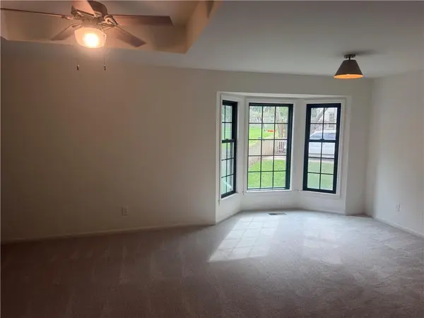 12001 ABERDEEN ST, Leawood, KS 66209