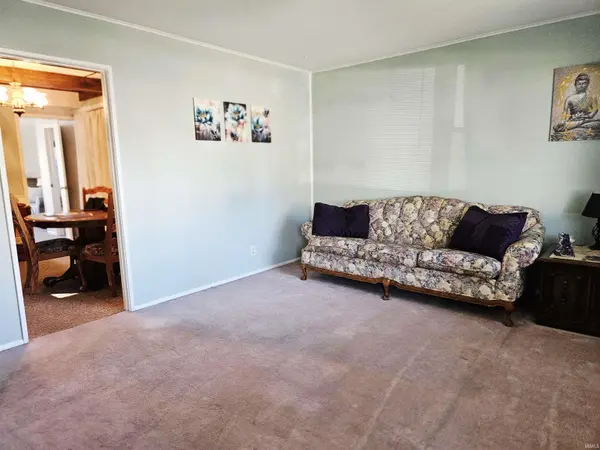 1601 Bayer AVE, Fort Wayne, IN 46805-4203
