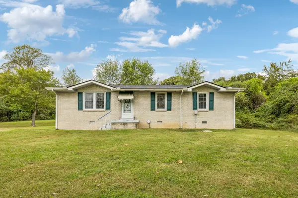 116 Chestnut Dr, Dickson, TN 37055
