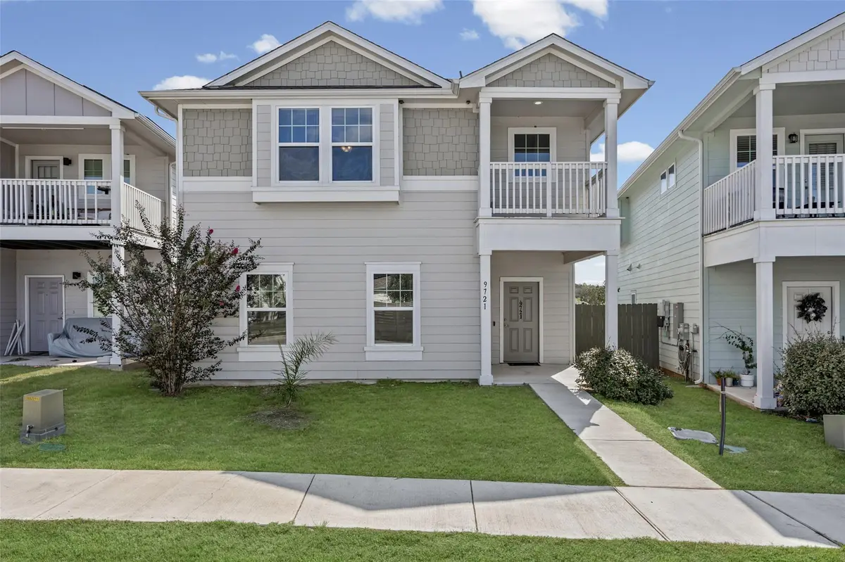 9721 Morning Iris DR, Manor, TX 78653