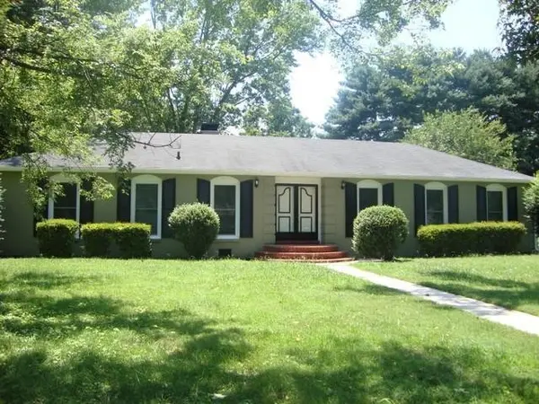 218 Grandview Drive, Murfreesboro, TN 37130