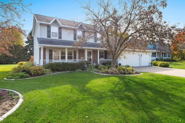 223 MANDELLA CT, Neenah, WI 54956-9768