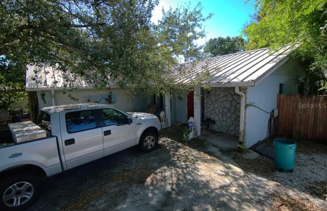 5757 WHISTLEWOOD CIR, Sarasota, FL 34232