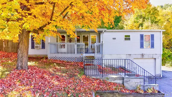828 State Route 44 55, Highland, NY 12528
