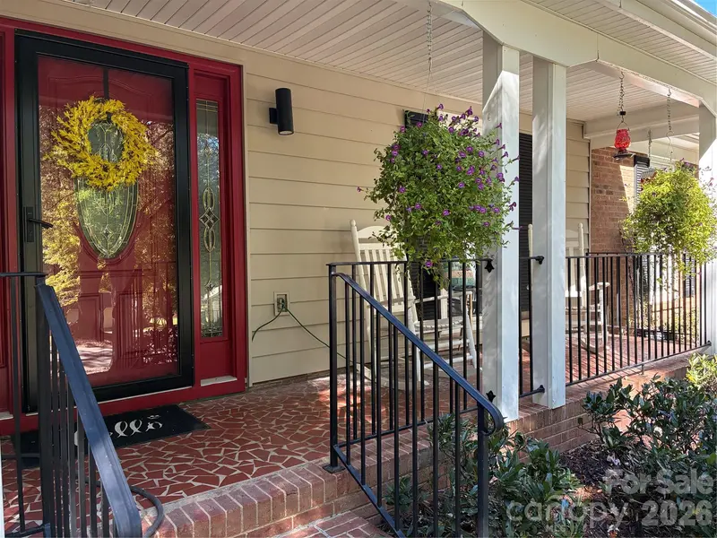 11720 Shandon CIR, Charlotte, NC 28226
