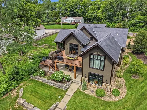 43 L ST, Lake Lotawana, MO 64086
