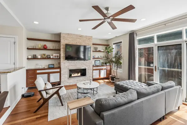 1281 N Clybourn AVE #2, Chicago, IL 60610