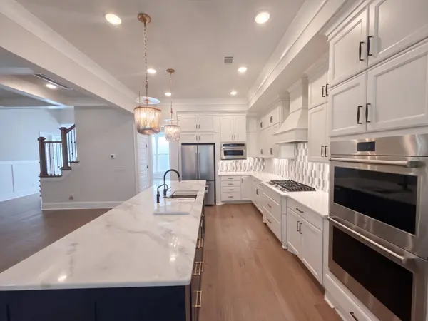 3241 Chase Point Dr, Franklin, TN 37067