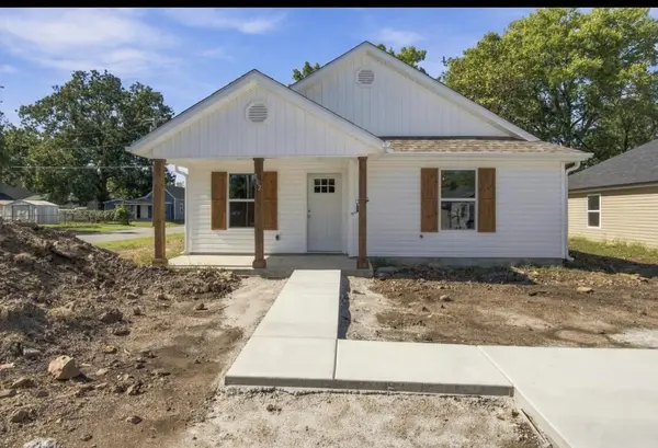 000 N Walker ST, Webb City, MO 64870