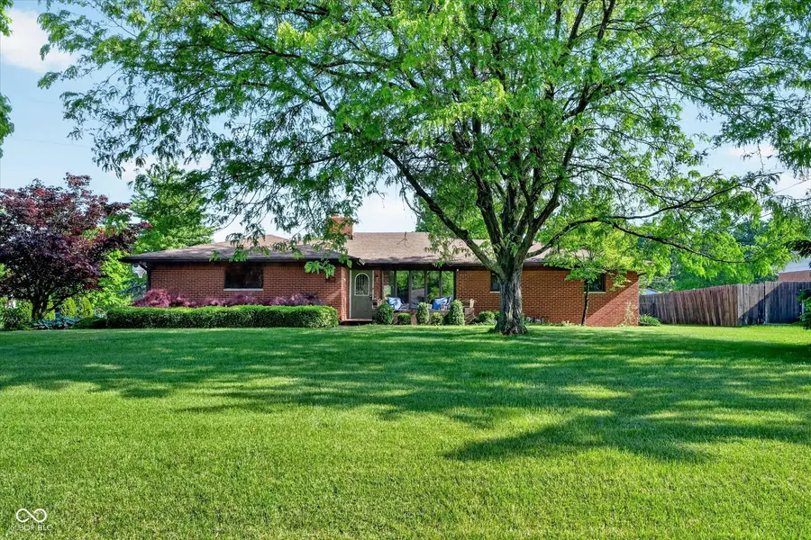2202 Fairhope DR, Indianapolis, IN 46227