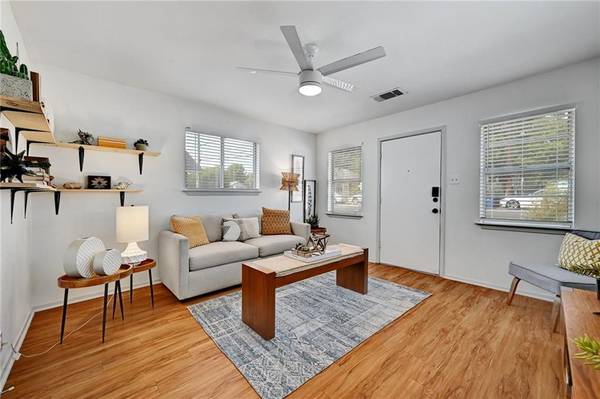 2107 Chicon ST, Austin, TX 78722
