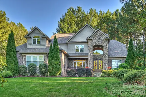6653 Goose Point DR, Denver, NC 28037