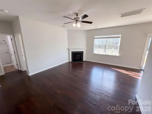 7023 Branch Fork RD, Charlotte, NC 28215