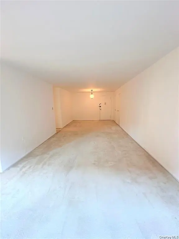 99-06 58 AVE #3H, Corona, NY 11368