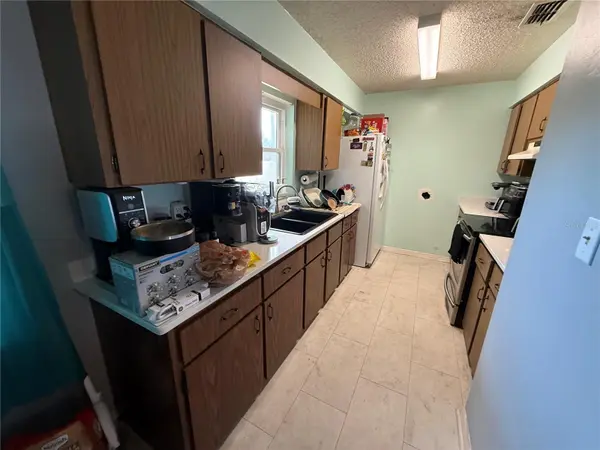 1204 SPRING LAKE RD, Fruitland Park, FL 34731