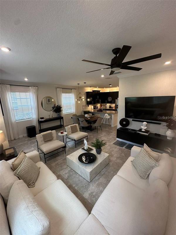 2433 VARENNA LOOP, Kissimmee, FL 34741