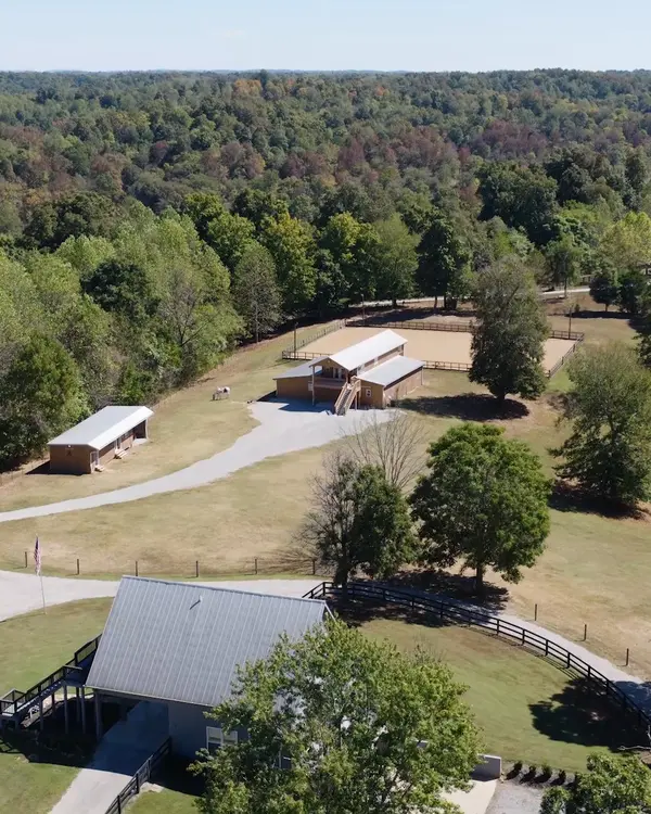 4325 Cave Springs Rd, Columbia, TN 38401