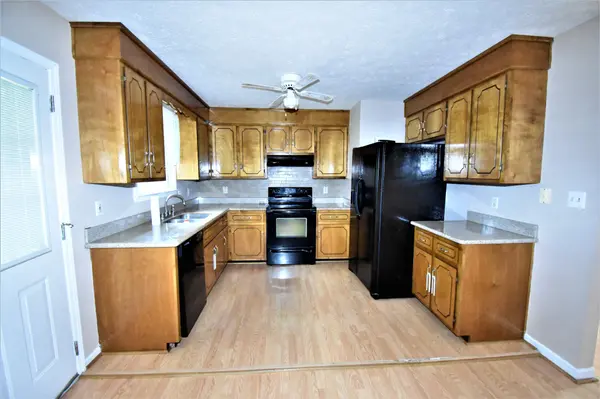 444 Kelsey Dr, Clarksville, TN 37042