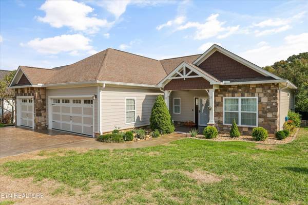 146 Lighthouse Blvd, Loudon, TN 37774