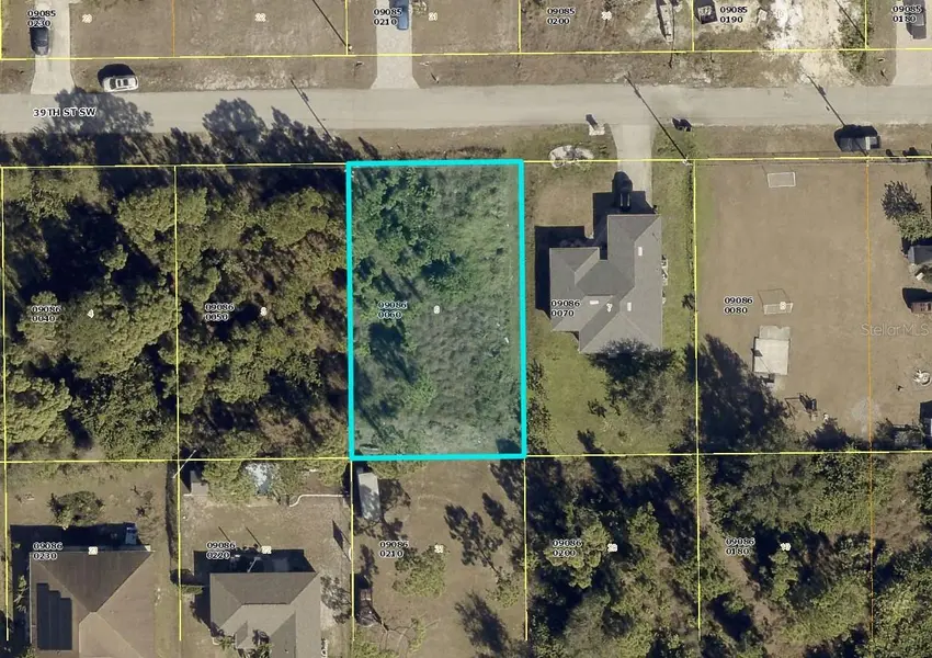 3115 39TH ST SW, Lehigh Acres, FL 33976