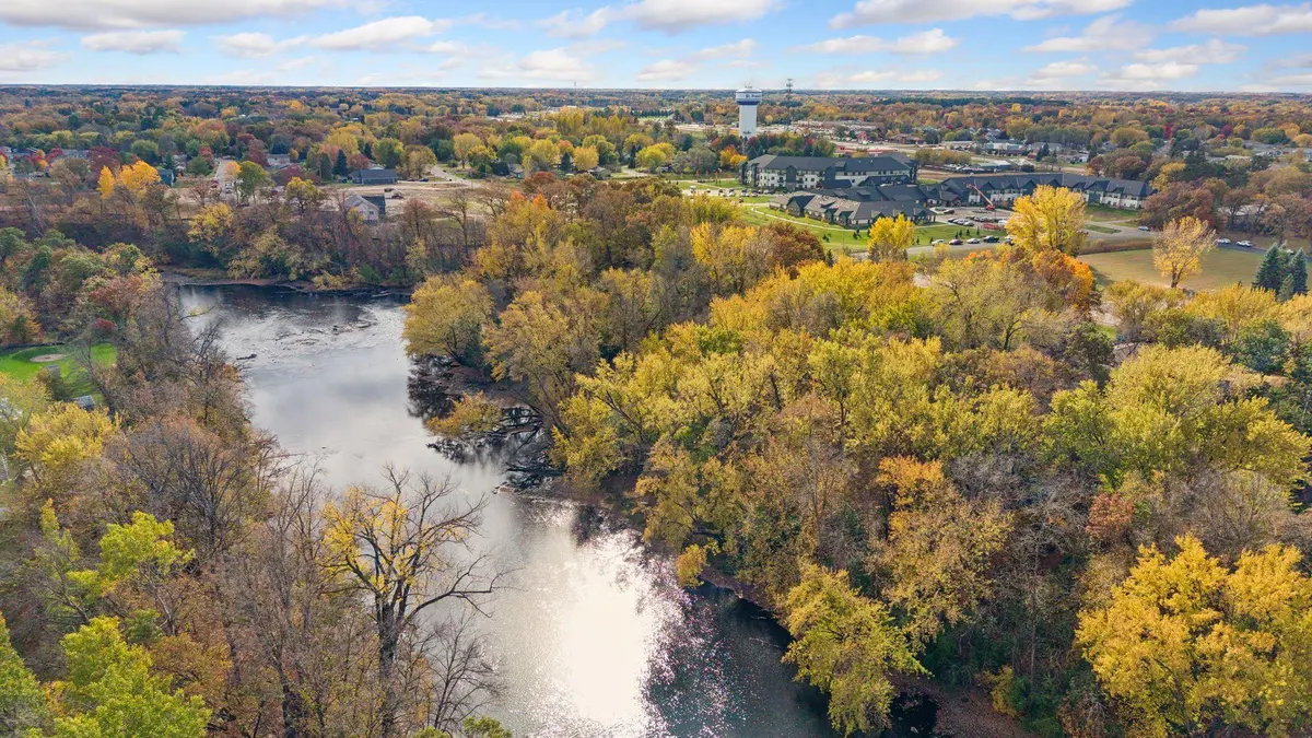 23555 Ambassador BLVD NW, Saint Francis, MN 55070