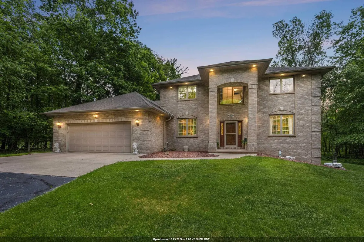 4544 CROOKED CREEK LN, Hobart, WI 54155