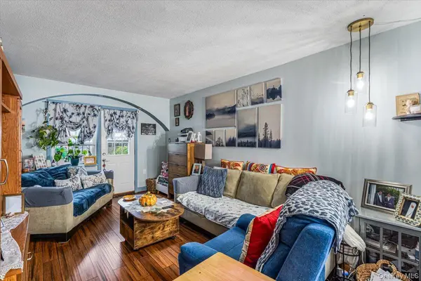51-03 97th ST, Corona, NY 11368