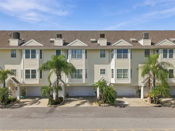 9227 CAPTIVA CIR, St Pete Beach, FL 33706