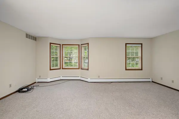 603 Lake ST #107, Excelsior, MN 55331