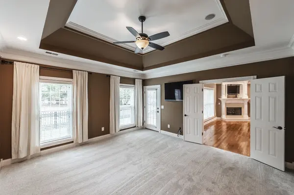 1158 Isaac Franklin Dr, Gallatin, TN 37066