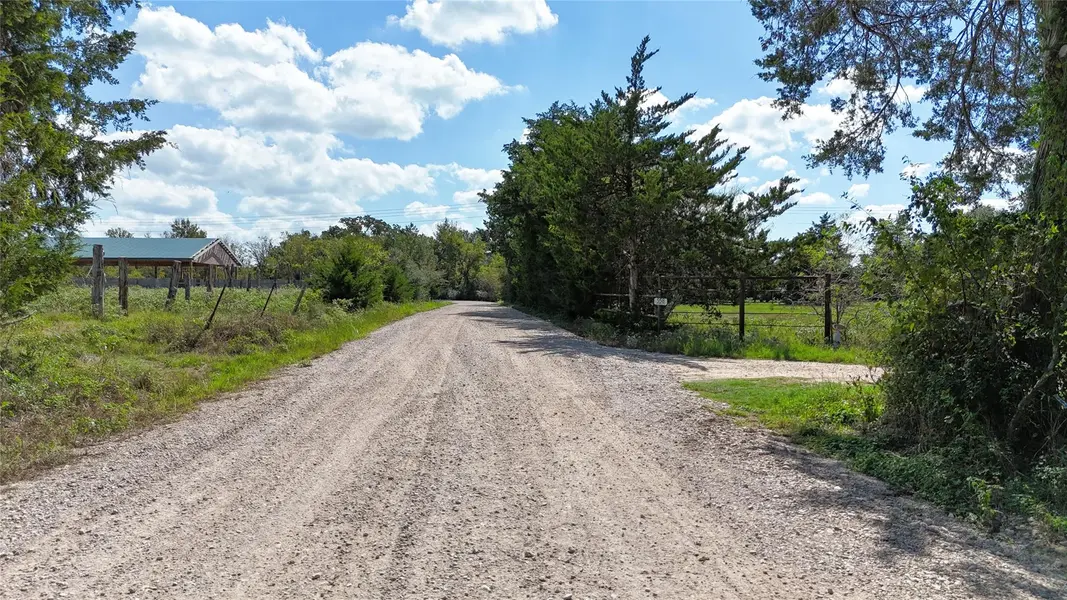 Lot 9 Grassyville RD, Paige, TX 78659