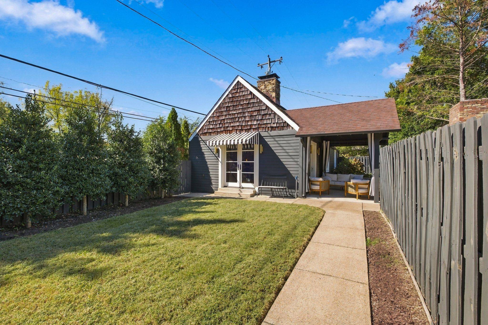 307 48th Ave #N, Nashville, TN 37209