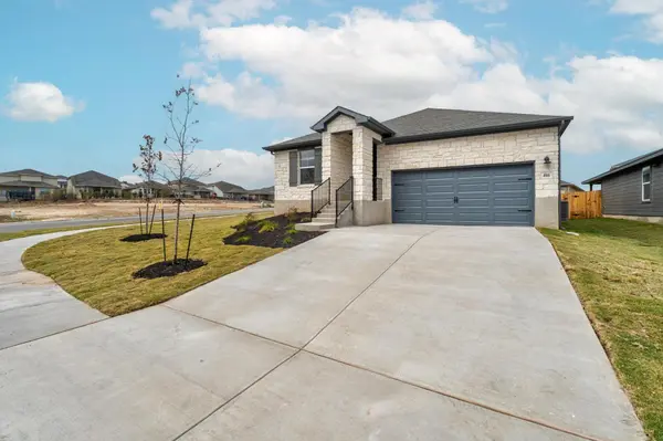496 El Capitan LOOP, Dripping Springs, TX 78620