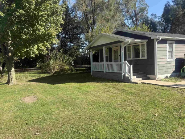 10524 Curtis ST, Osceola, IN 46561-9734