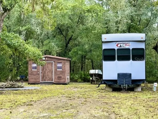 1030 NW 78TH AVE, Bell, FL 32619