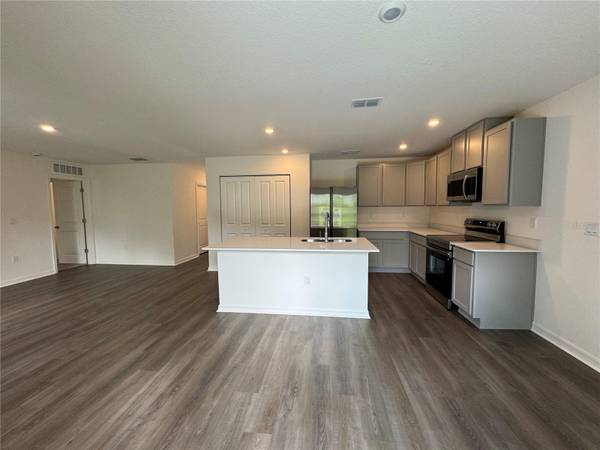 12485 GULLIVER RD, Spring Hill, FL 34609