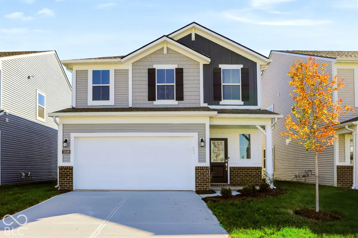 3139 Sugar Grove DR, Whitestown, IN 46075