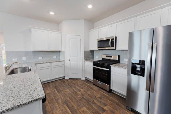 240 Connor LN, Georgetown, TX 78626