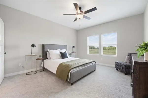 1117 Sendera TRL, Raymore, MO 64083