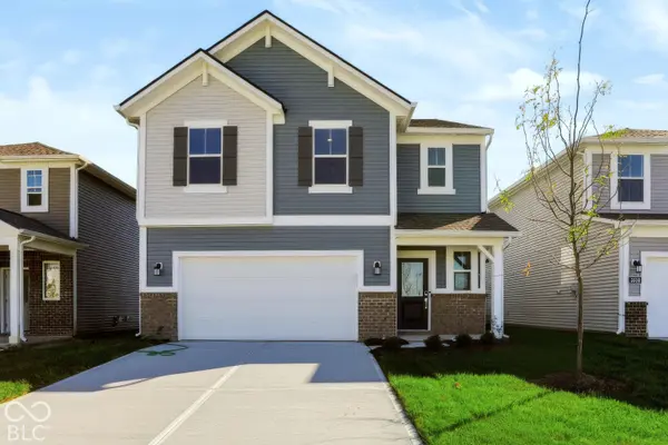 3133 Sugar Grove DR, Whitestown, IN 46075
