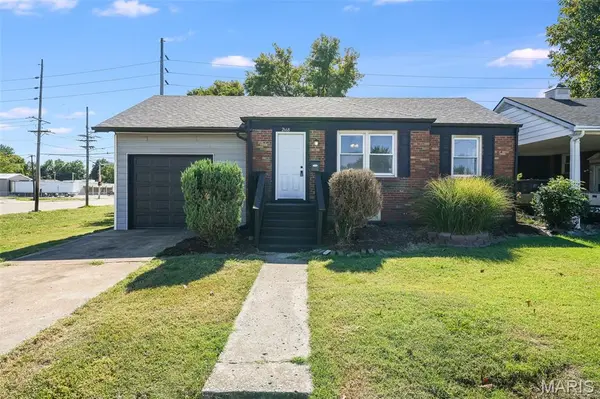 2668 E 27th ST, Granite City, IL 62040