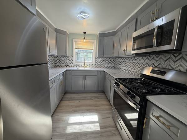 6842 S Campbell AVE #2, Chicago, IL 60629