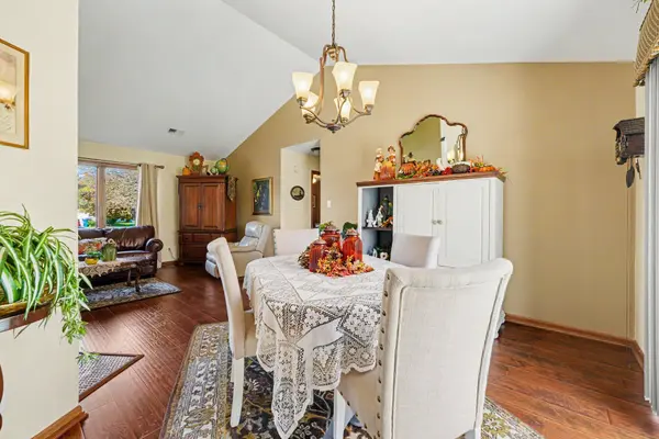1517 Lake ST, Dyer, IN 46311